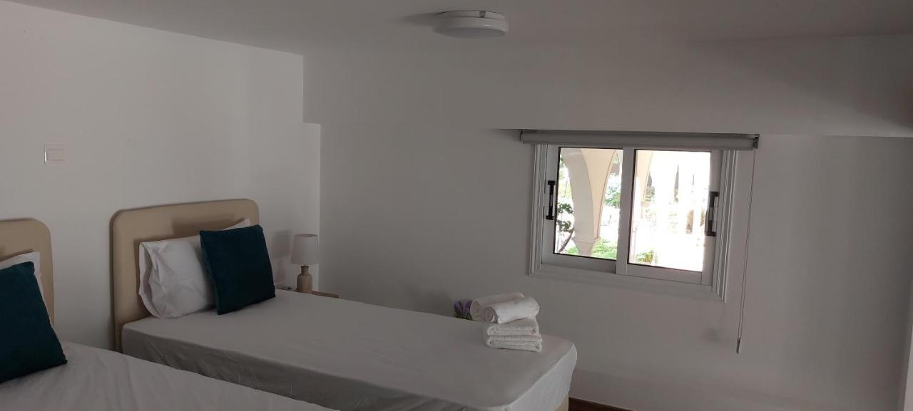 Eleantre Holiday Apartments 파포스 외부 사진