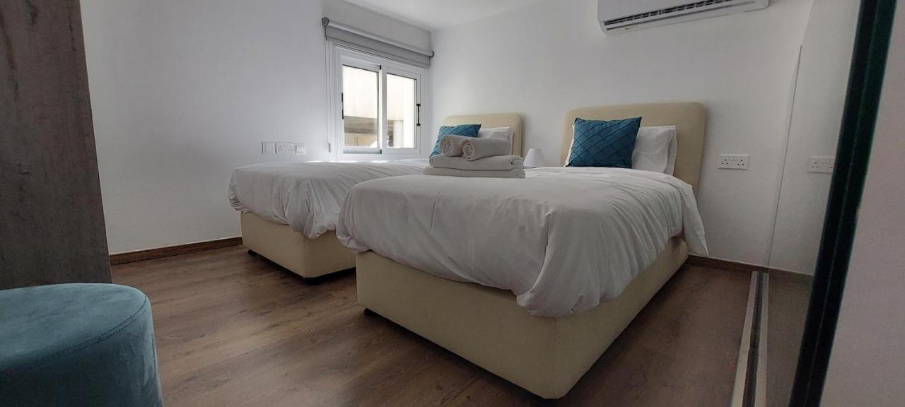 Eleantre Holiday Apartments 파포스 외부 사진